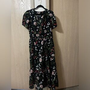 Somerset Maxi Dress Anthropologie size xl. Missing clip closure on chest.